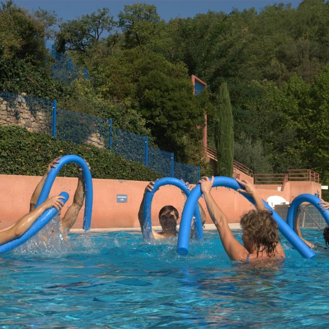 Piscine Des Thermes Rennes Les Bains