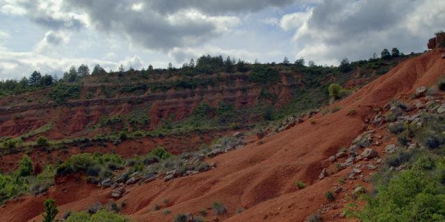 Terres Rouges Peyrolles