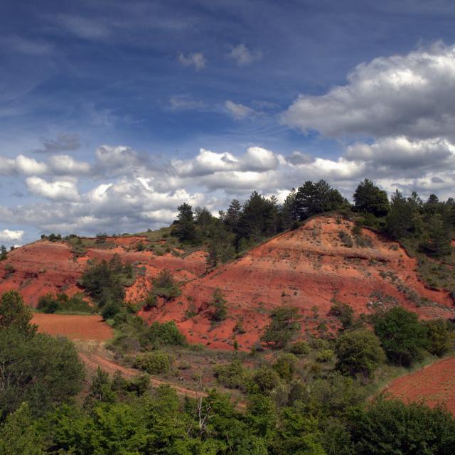 Terres Rouges Peyrolles